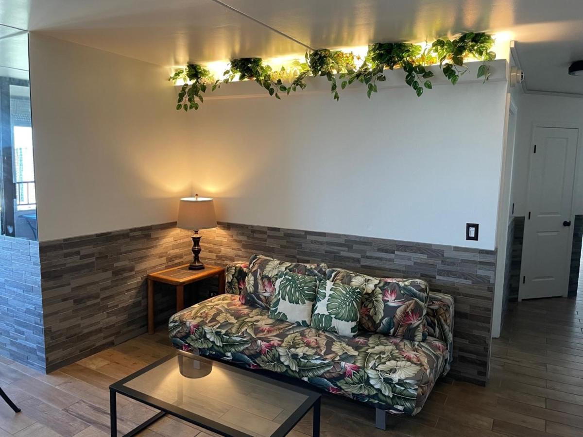 Aloha Vacations Aparthotel โฮโนลูลู ภายนอก รูปภาพ
