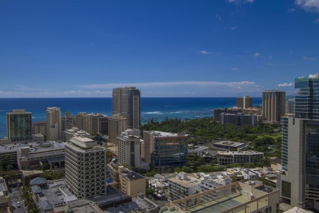 Aloha Vacations Aparthotel โฮโนลูลู ภายนอก รูปภาพ